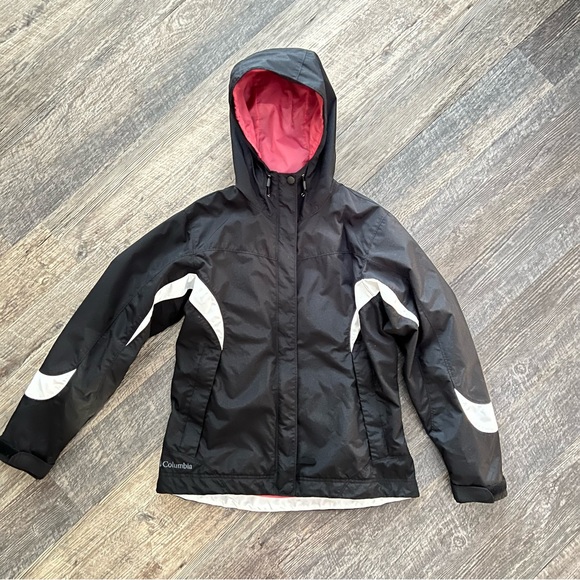 Columbia Rain Jacket - Picture 2 of 8